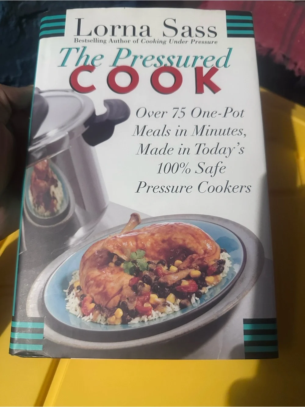The Pressured Cook ⭐️🥘 🧑‍🍳 - Pressure Cooker Cookbook (White)